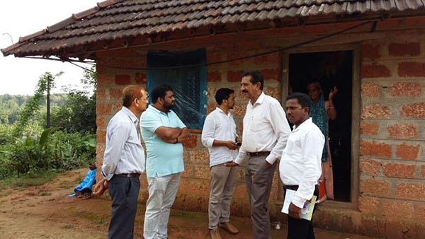 ಪಟ್ರಮೆಯ ಈ ಹನ್ನೊಂದು ಕುಟುಂಬಗಳ ಪಾಡು ಕೇಳುವವರಾರು ?