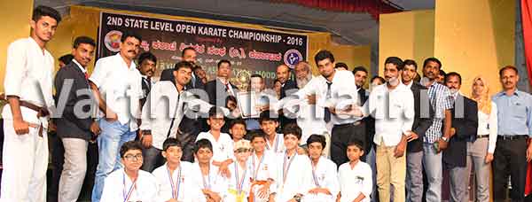 ರಾಜ್ಯಮಟ್ಟದ ಕರಾಟೆ ಚಾಂಪಿಯನ್‌ಶಿಪ್ : ದ.ಕ ಜಿಲ್ಲೆಗೆ ಸಮಗ್ರ ಪ್ರಶಸ್ತಿ
