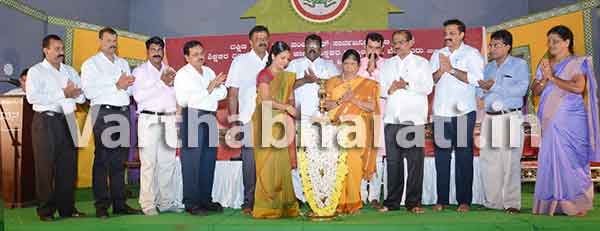 ಶಿಕ್ಷಕರಲ್ಲಿ ಶಿಸ್ತು, ಕ್ಷಮೆ, ಕರುಣೆ ಅಗತ್ಯ: ಶಕುಂತಳಾ ಶೆಟ್ಟಿ