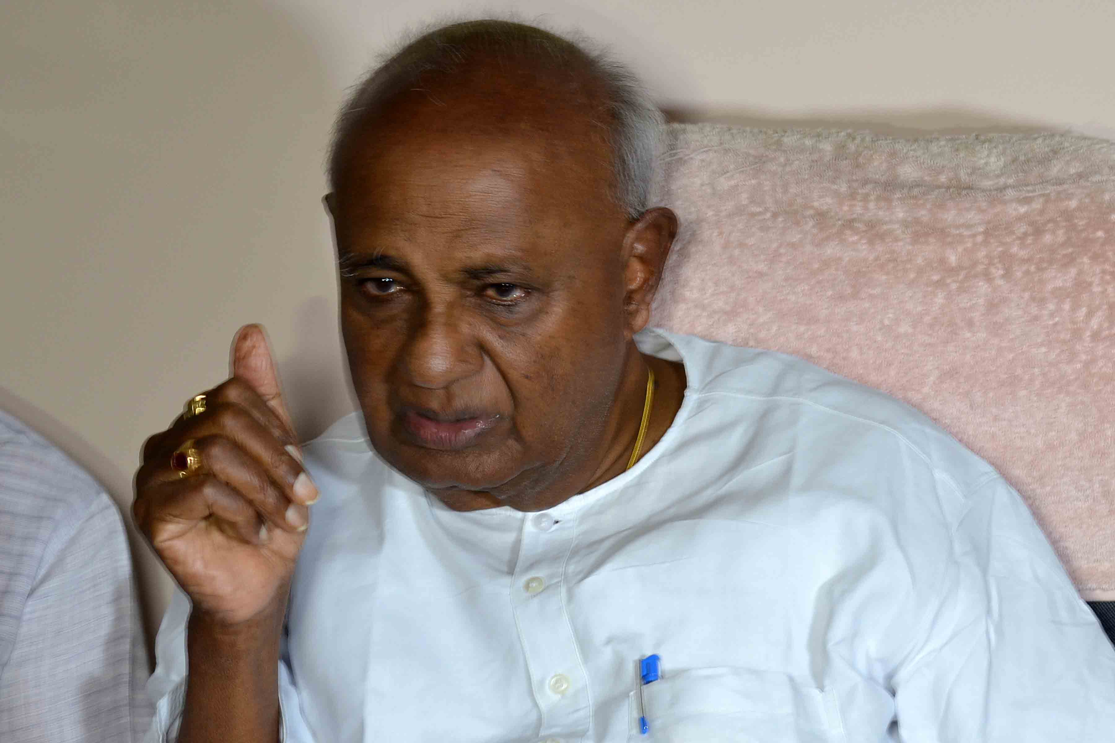 ತಮಿಳುನಾಡಿಗೆ ನೀರು ಹರಿಸುವುದು ಅನಿವಾರ್ಯ: ಎಚ್.ಡಿ. ದೇವೇಗೌಡ