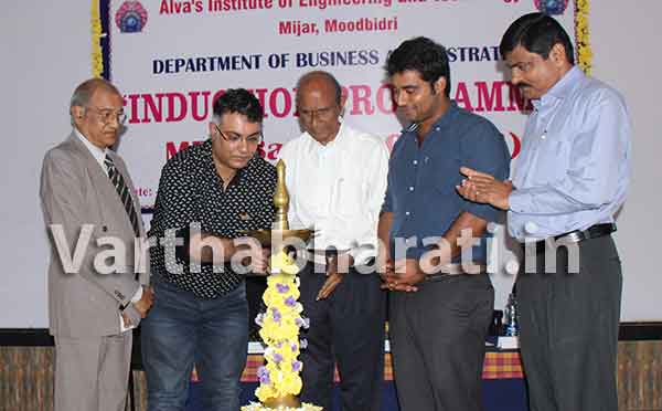 ಕೌಶಲ್ಯದಿಂದ ಅಭಿವೃದ್ಧಿ ಸಾಧ್ಯ: ಡಾ.ಜಿ.ಆರ್ ಕೃಷ್ಣಮೂರ್ತಿ