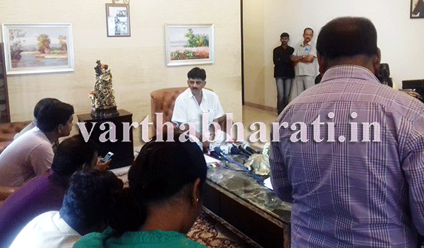 ರೈತರ ಹಿತ ಕಾಪಾಡಲು ಸರಕಾರ ಬದ್ಧ: ಡಿಕೆಶಿ