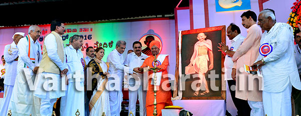 ಪ್ರಧಾನಿ ಮೋದಿಯವರಿಂದ ಮದ್ಯಮುಕ್ತ ಭಾರತ ರೂಪುಗೊಳ್ಳಲಿ: ಡಾ.ಡಿ. ವೀರೇಂದ್ರ ಹೆಗ್ಗಡೆ