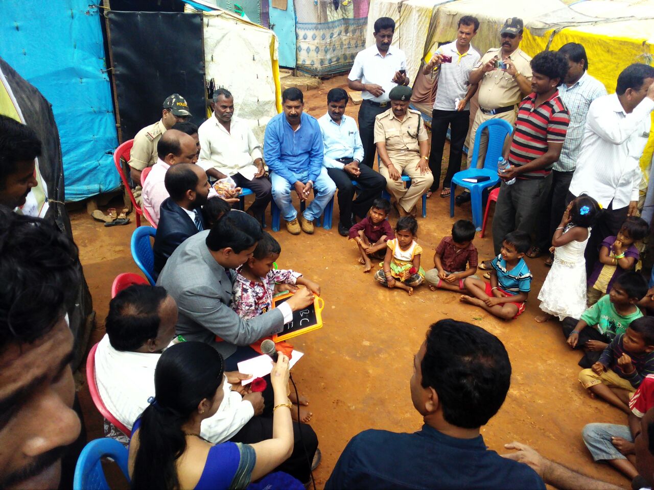 ನಿರಾಶ್ರಿತರ ಮಕ್ಕಳಿಗೆ ಶಿಕ್ಷಣದ ಮೂಲಕ ಭವಿಷ್ಯದ ಹಾದಿ ತೋರಿಸಿ: ನ್ಯಾ. ಸಂದೀಪ್