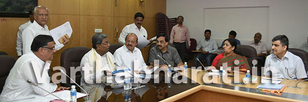 10 ಸಾವಿರ ಪ್ರಾಥಮಿಕ ಶಾಲಾ ಶಿಕ್ಷಕರ ನೇಮಕ ಪ್ರಸ್ತಾವನೆಗೆ ಸಿಎಂ ಸಮ್ಮತಿ