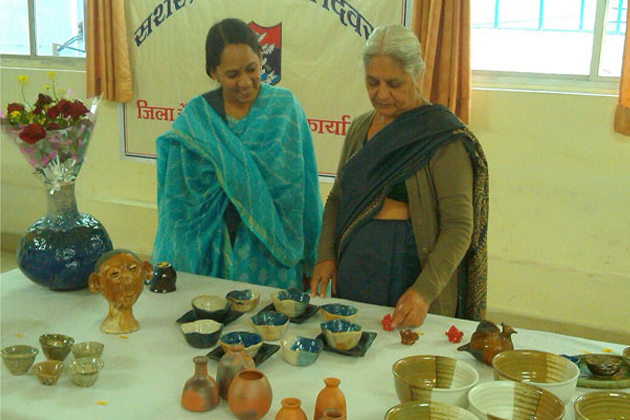 ಸೇನಾಧಿಕಾರಿ ಕಳವಾದ ಪದಕಗಳನ್ನು ಪತ್ತೆ  ಹಚ್ಚಲು ಲಂಚ ಕೇಳಿದ ಪೊಲೀಸರು...!