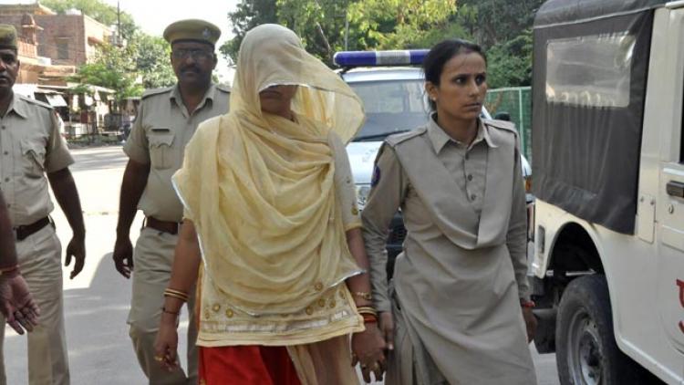 ಈಕೆ ರಾಜಸ್ತಾನದ ಮಾದಕ ಸಾಮ್ರಾಜ್ಯದ ರಾಣಿ !