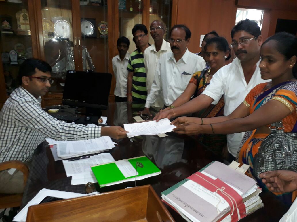 ರಾಷ್ಟ್ರೀಯ ಹೆದ್ದಾರಿ ನಿರ್ಮಾಣ  ಕೈ ಬಿಡಲು ಆಗ್ರಹ