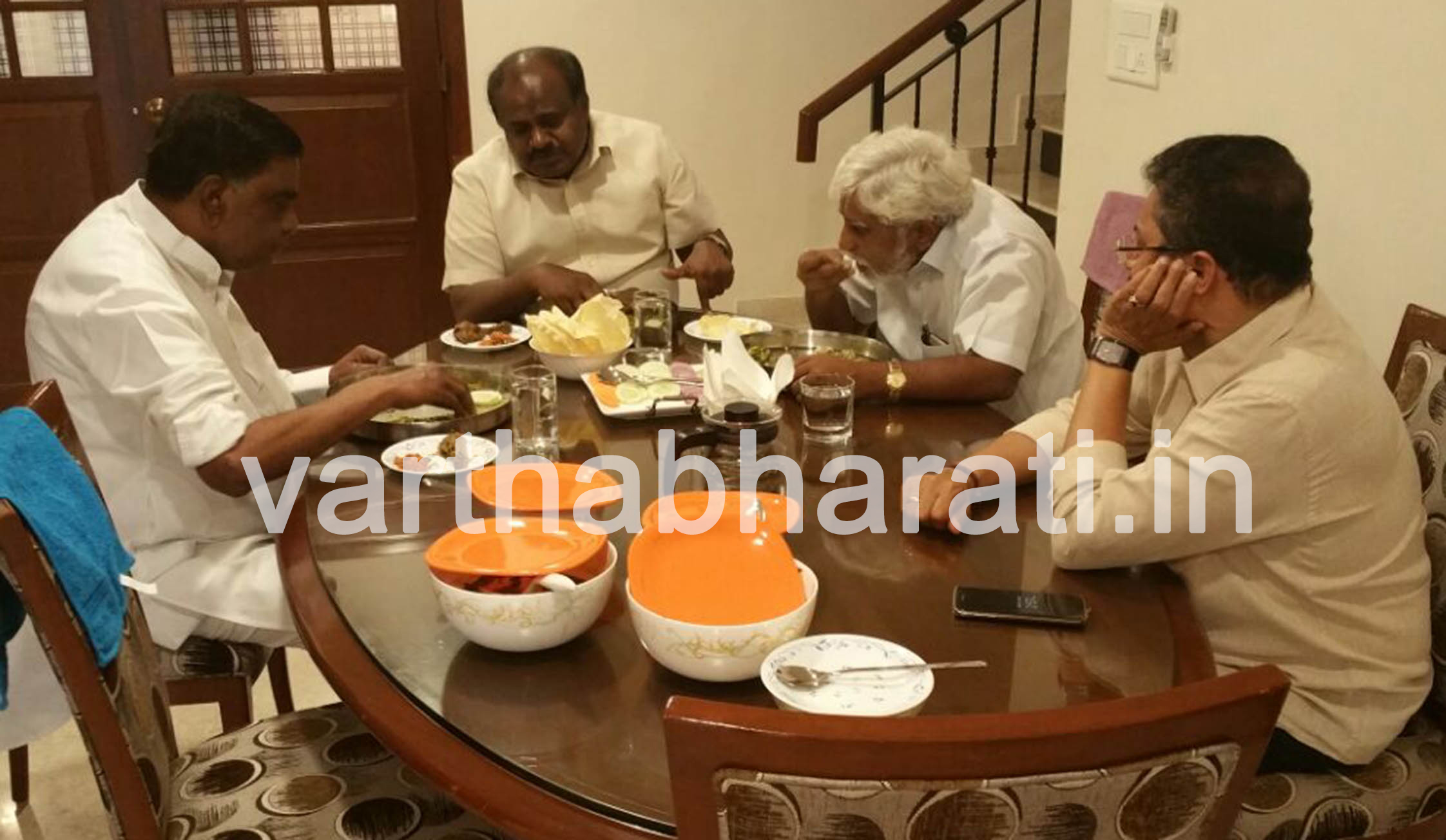 ವಿ.ಶ್ರೀನಿವಾಸ್ ಪ್ರಸಾದ್ ಜೆಡಿಎಸ್ ಸೇರ್ಪಡೆ?