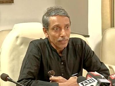 20 ಗಂಟೆಗಳ ದಿಗ್ಬಂಧನದಿಂದ ಕೊನೆಗೂ ಮುಕ್ತಗೊಂಡ ಜೆಎನ್‌ಯು ಕುಲಪತಿ