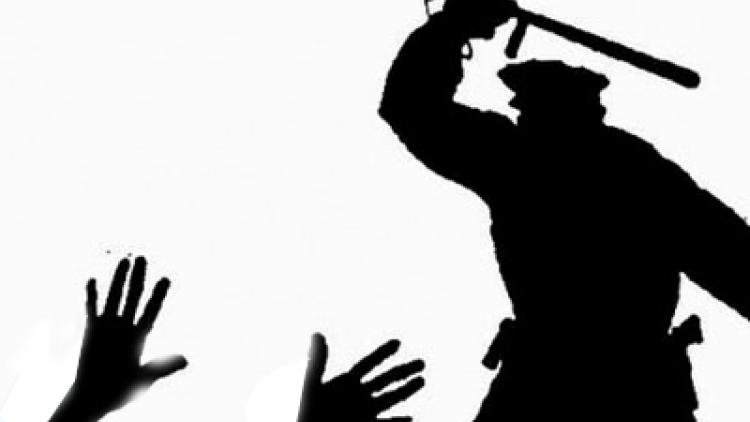 ಪಾಕಿಸ್ತಾನಿಯೆಂದು ಹೊಡೆದ ಪೊಲೀಸರು