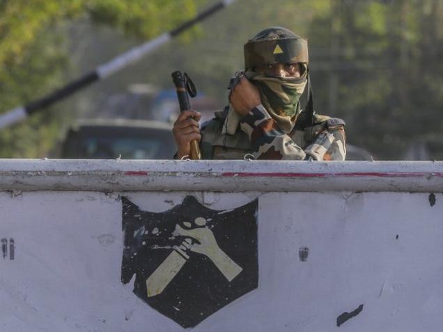 ಬಾರಾಮುಲ್ಲಾದಲ್ಲಿ ಇಬ್ಬರು ಸ್ಥಳೀಯ ಜೈಷ್ ಉಗ್ರರ ಸೆರೆ