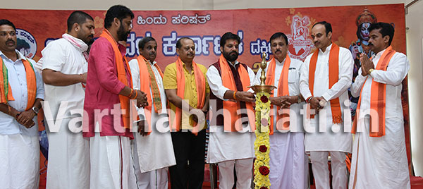 ಈವರೆಗೆ 40 ಲಕ್ಷ ದನಗಳನ್ನು ರಕ್ಷಿಸಿದ್ದೇವೆ: ಬಜರಂಗದಳದ ರಾಷ್ಟ್ರೀಯ ಸಂಯೋಜಕ