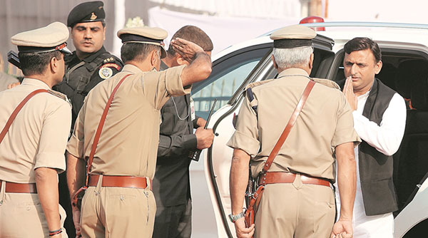 ಸಿಎಂ ಅಭ್ಯರ್ಥಿ ಘೋಷಿಸಿದ ಸಭೆಯಲ್ಲಿ ಅಭ್ಯರ್ಥಿಯೇ ಇಲ್ಲ!