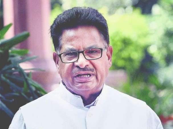 ಮೋದಿ ಅಸಹಾಯಕ: ಪರಿಶಿಷ್ಟಜಾತಿ ಆಯೋಗದ ಅಧ್ಯಕ್ಷರ ಹೇಳಿಕೆ