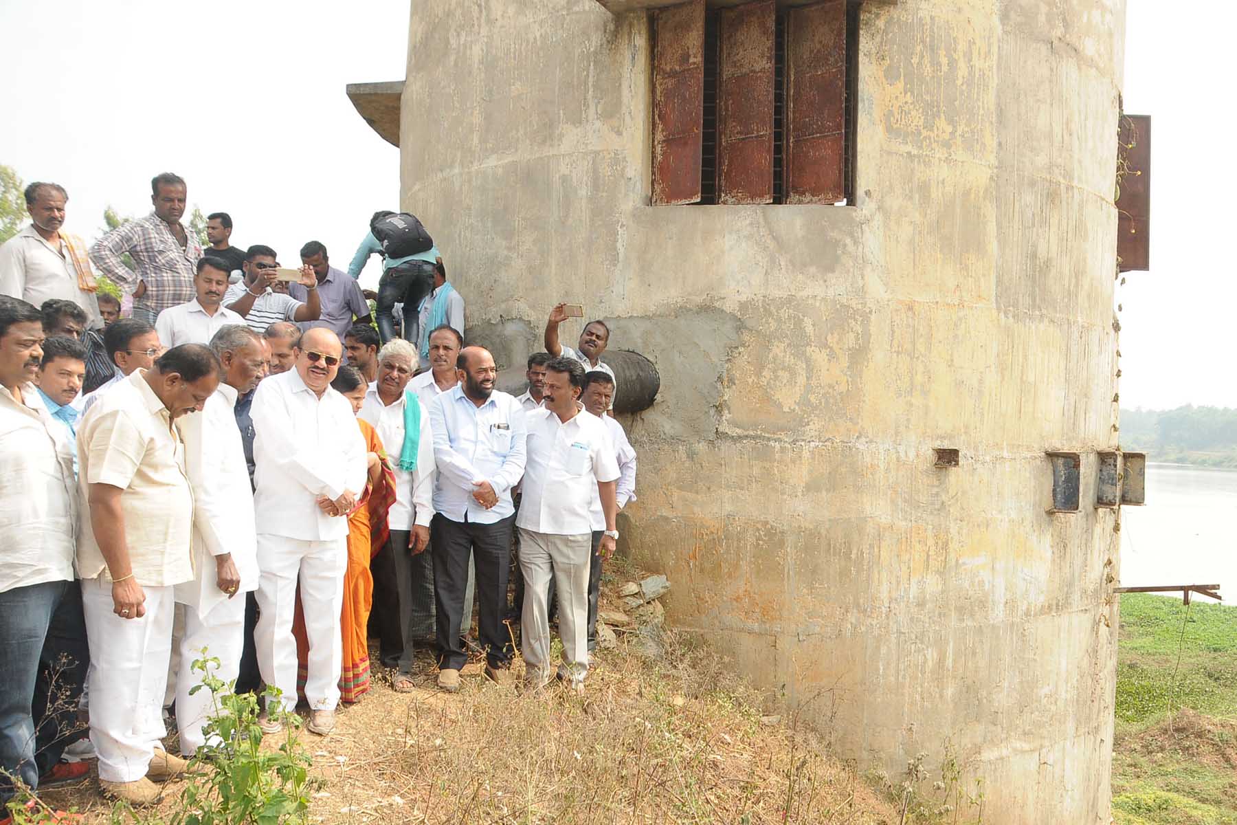 ತಪ್ಪಿತಸ್ಥರ ವಿರುದ್ಧ ಕ್ರಿಮಿನಲ್ ಮೊಕದ್ದಮೆ