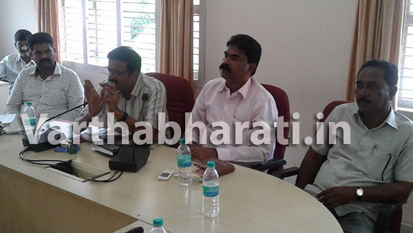 ದೂರು ಬಾರದಂತೆ ತ್ಯಾಜ್ಯ ವಿಲೇವಾರಿ ಮಾಡಿ: ಗುತ್ತಿಗೆದಾರರಿಗೆ ಖಡಕ್ ಸೂಚನೆ