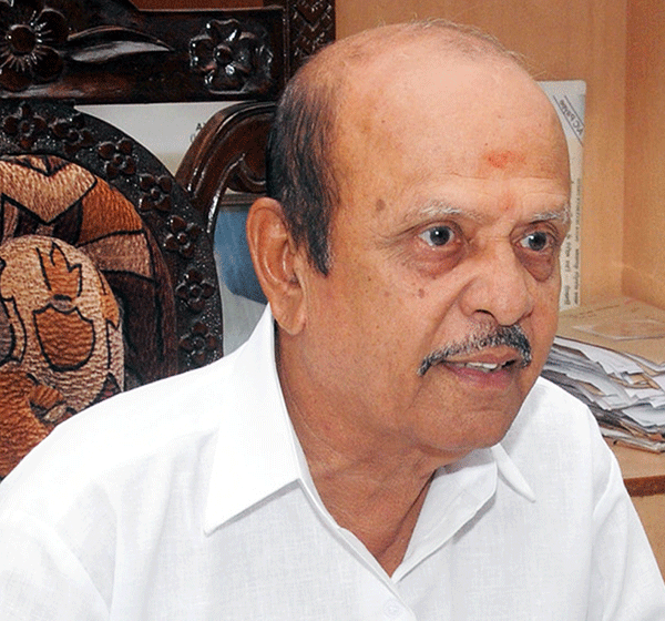 ಅಲ್ಪಾವಧಿ ಟೆಂಡರ್ ಮೂಲಕ ಎಂಆರ್‌ಪಿಎಲ್ ರಸ್ತೆ ದುರಸ್ತಿ: ಮೇಯರ್