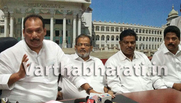 ‘ಭಾವೈಕ್ಯದ ದೀಪಾವಳಿ’ ವಿವಾದಕ್ಕೆ ತೆರೆ