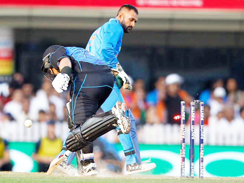 ನಾಲ್ಕನೆ ಏಕದಿನ: ಧೋನಿ ಮ್ಯಾಜಿಕ್ ರನೌಟ್