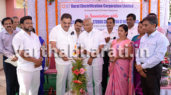 ವಿಕಲಚೇತನರ ಸೌಲಭ್ಯದ ಬಗ್ಗೆ ಅರಿವು ಮೂಡಿಸಬೇಕಿದೆ: ಸಚಿವ ರೈ