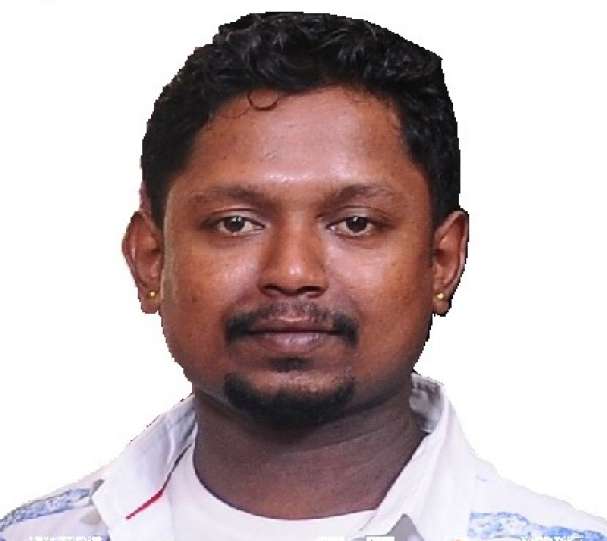 ಬೀದಿ ನಾಯಿ ದಾಳಿ: ಬೈಕ್‌ ಪಲ್ಟಿಯಾಗಿ ಯುವಕನ ಮೃತ್ಯು