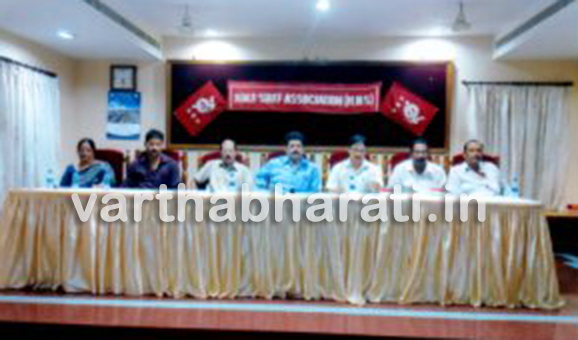 ಎನ್‌ಎಂಪಿಟಿ : ಎರಡು ಕಾರ್ಮಿಕ ಸಂಘಟನೆಗಳು ವಿಲೀನ