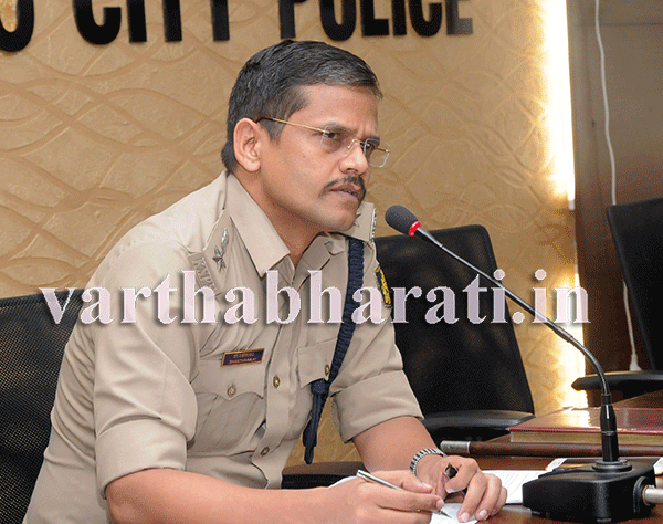 ಮೇಲ್ವರ್ಗದ ಧಾರ್ಮಿಕ ಕೇಂದ್ರವಾಗಿ ಪರಿವರ್ತನೆಯಾದ ಪರಿಶಿಷ್ಟ ಸಭಾಭವನ!