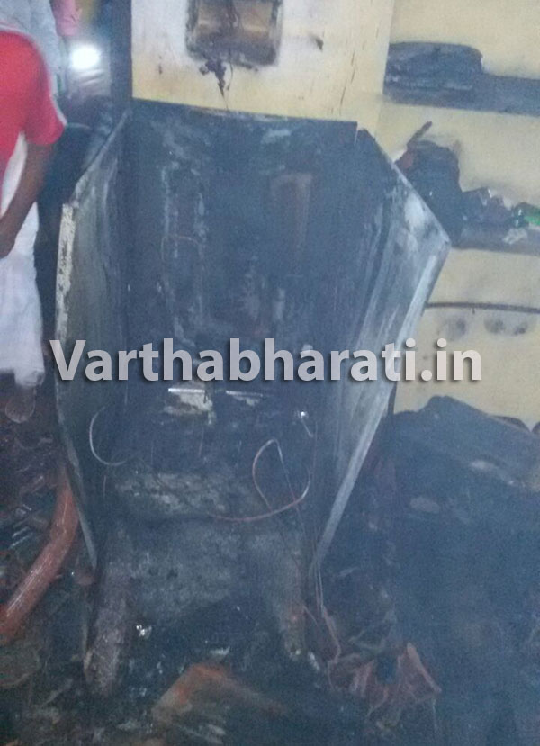 ಫ್ರಿಡ್ಜ್ ಸ್ಫೋಟಗೊಂಡು ಮಹಿಳೆ ಮೃತ್ಯು