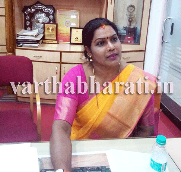 ನವರಾತ್ರಿ ವ್ರತಾಚರಣೆಯಲ್ಲಿ ಪ್ರಧಾನಿ ಮೋದಿಗಿಂತಲೂ ಮಿಗಿಲು ಈ ಜನಪ್ರತಿನಿಧಿ!