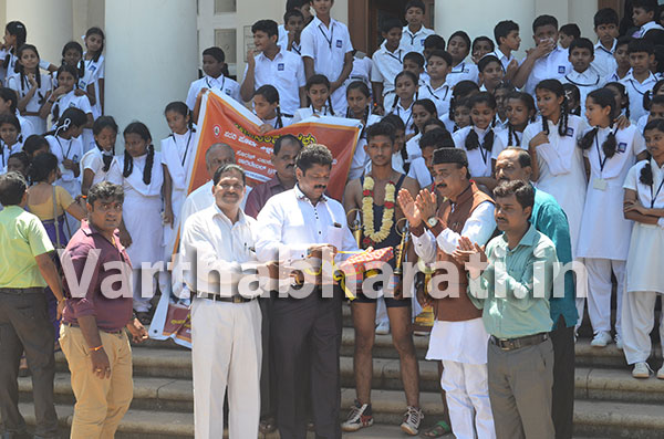 ಕುಸ್ತಿ ಪಂದ್ಯದಲ್ಲಿ ಸೂರಜ್ ಪದವಿ ಪೂರ್ವ ಕಾಲೇಜು ವಿದ್ಯಾರ್ಥಿಗಳ ಸಾಧನೆ: ಸಂಭ್ರಮಾಚರಣೆ