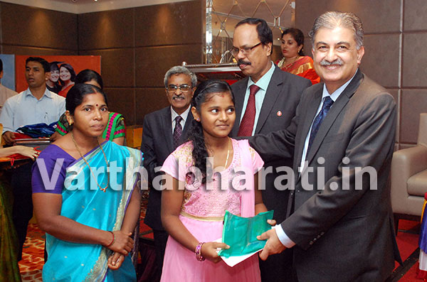 ವಿಜಯಾಬ್ಯಾಂಕ್‌ನಿಂದ 57 ಬಾಲಕಿಯರ ದತ್ತು ಸ್ವೀಕಾರ