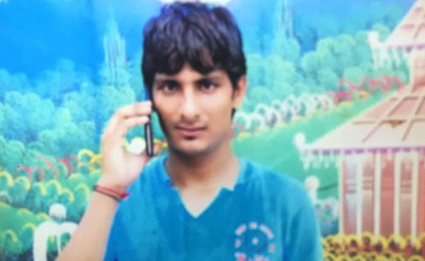 ದಾದ್ರಿಯ ಅಖ್ಲಾಕ್ ಕೊಲೆ ಆರೋಪಿ ನ್ಯಾಯಾಂಗ ಬಂಧನದಲ್ಲಿ ಸಾವು ದಾದ್ರಿಯ ಅಖ್ಲಾಕ್ ಕೊಲೆ ಆರೋಪಿ ನ್ಯಾಯಾಂಗ ಬಂಧನದಲ್ಲಿ ಸಾವು