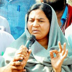 ಬಿಜೆಪಿ,ಕೇಂದ್ರ ಸರಕಾರದ ಬೆದರಿಕೆಗಳನ್ನು ಮೀರಿ ದಲಿತ ಹೋರಾಟವನ್ನು ಬಲಪಡಿಸುವೆ: ರಾಧಿಕಾ ವೇಮುಲಾ