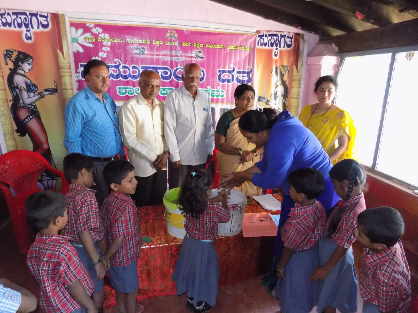 ಸಾಂಕ್ರಾಮಿಕ ರೋಗಗಳಿಂದ ಮಕ್ಕಳನ್ನು ರಕ್ಷಿಸಿ: ತಿಪ್ಪೇರುದ್ರಪ್ಪ