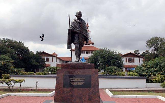 ಘಾನಾದಲ್ಲಿ ಗಾಂಧಿ ಪ್ರತಿಮೆ ವಿವಾದ:ತೆರವುಗೊಳಿಸಲು ಸರಕಾರದ ಚಿಂತನೆ