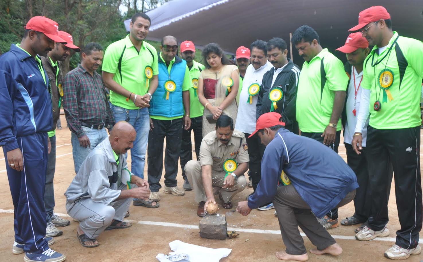 ಆತ್ಮವಿಶ್ವಾಸ ಬೆಳೆಸಿಕೊಳ್ಳಲು ಎಸ್ಪಿ ಕರೆ