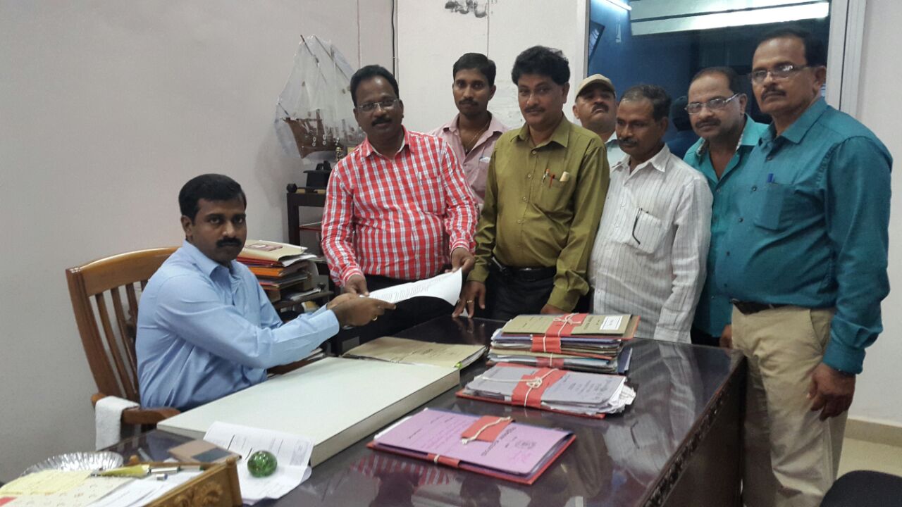 ನುರಿತ ವೆದ್ಯರ ವರ್ಗಾವಣೆ  ರದ್ದುಪಡಿಸಲು ಆಗ್ರಹ