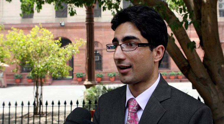 ಐಎಎಸ್ ಟಾಪರ್ , ಶಿಕ್ಷಣ ಇಲಾಖೆ ನಿರ್ದೇಶಕ ಶಾ ಫೈಸಲ್  ಹೇಳಿಕೆಯಿಂದ ಭಾರೀ ವಿವಾದ !