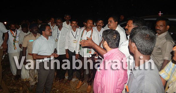 ಕಡಬ: ಬಿರುಗಾಳಿಯಿಂದ ಹಾನಿಗೊಳಗಾದ ಪ್ರದೇಶಕ್ಕೆ ಸಚಿವ ರೈ ಭೇಟಿ