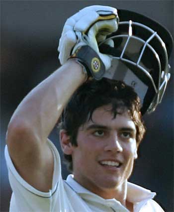 ಭಾರತ ವಿರುದ್ಧ ಅಲೆಸ್ಟೈರ್ ಕುಕ್ ಅಮೋಘ ಸಾಧನೆ