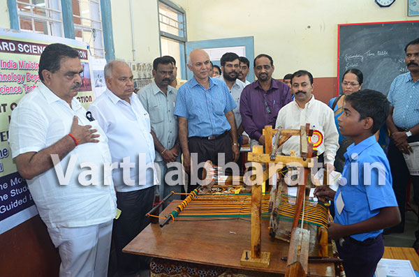 ವಿಜ್ಞಾನ ಬಲಿಷ್ಠಗೊಂಡಷ್ಟು ಮೂಢನಂಬಿಕೆ ದೂರ: ಸಚಿವ ರೈ