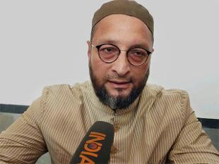 ಒಂದೇ ಸಂಸ್ಥೆಯಿಂದ ಭಾರತ ಮತ್ತು ಪಾಕ್‌ಗೆ ನೋಟುಗಳ ಮಸಿ, ಬೆಳ್ಳಿದಾರ ಪೂರೈಕೆ: ಉವೈಸಿ