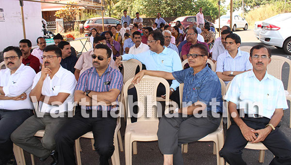 ಎನ್‌ಎಂಸಿ ತಡೆಗೆ ಆಗ್ರಹಿಸಿ ವೈದ್ಯರಿಂದ ಧರಣಿ