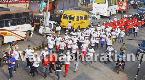 ‘ಜನಾರೋಗ್ಯವೇ ರಾಷ್ಟ್ರ ಶಕ್ತಿ’ ಮ್ಯಾರಥಾನ್ ಓಟ