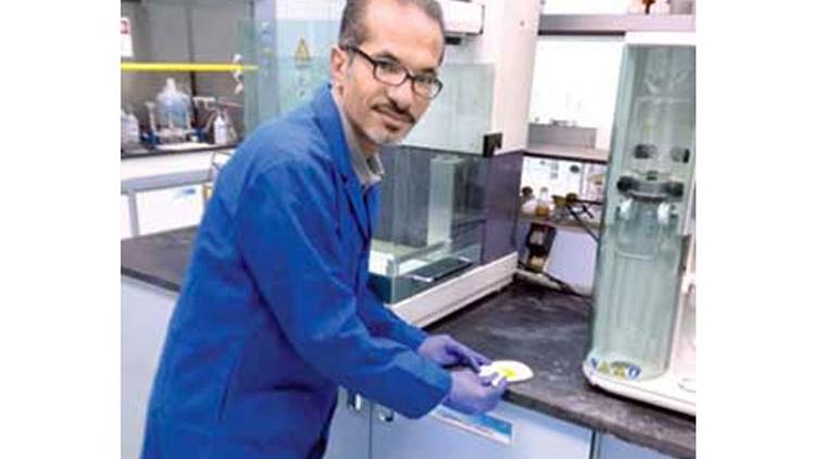 ಕ್ಯಾನ್ಸರ್‌ಗೆ ಚಿನ್ನದಿಂದ ಚಿಕಿತ್ಸೆ ನೀಡಬಹುದು: ಅರಬ್ ಸಂಶೋಧಕನ ಹೇಳಿಕೆ