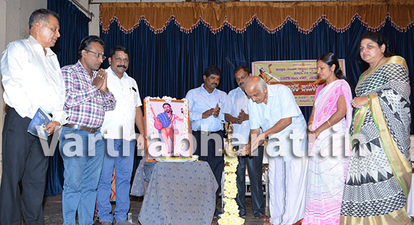 ಕನಕ ಜಯಂತಿ ಏಕದಿನಕ್ಕೆ ಸೀಮಿತಗೊಂಡಿರುವುದು ಸಾಮಾಜಿಕ ದುರಂತ: ಅರ್ತಿಕಜೆ