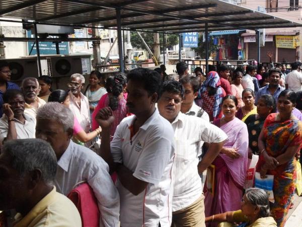 ಸಂಕಷ್ಟ ಇದೇ ರೀತಿ ಮುಂದುವರಿದರೆ ಗಲಭೆ ಸಾಧ್ಯತೆ:ಕೇಂದ್ರಕ್ಕೆ ಸುಪ್ರೀಂ ಕೋರ್ಟ್ ಎಚ್ಚರಿಕೆ