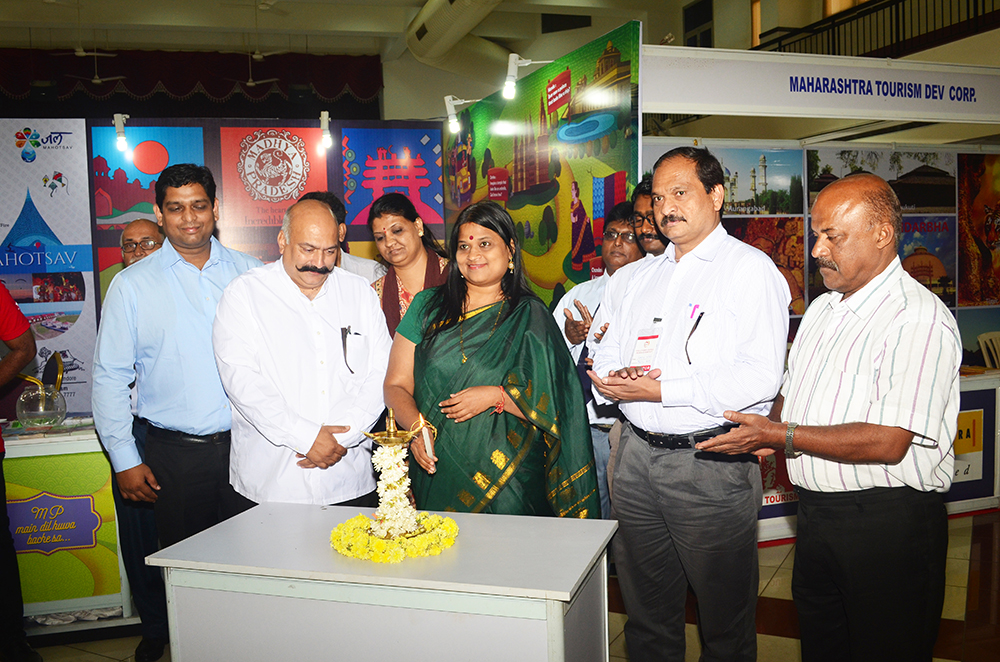 ‘ಭಾರತದ ಉತ್ಕೃಷ್ಟ ಸಾರಿಗೆ ಮತ್ತು ಪ್ರವಾಸೋದ್ಯಮದ ಪ್ರದರ್ಶನಕ್ಕೆ ಚಾಲನೆ