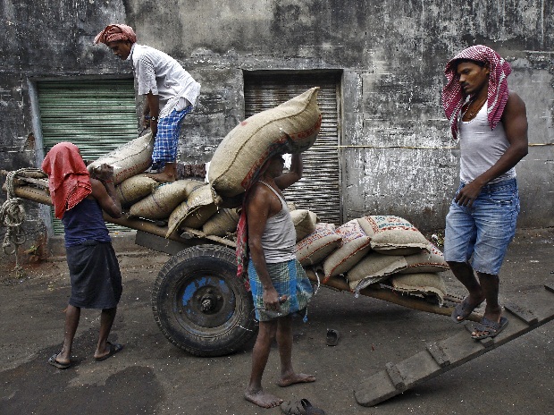 ಉದ್ಯೋಗ-ಕಾರ್ಮಿಕ ಬಲಗಳ ವಾರ್ಷಿಕ ಸಮೀಕ್ಷೆಗೆ ಕೇಂದ್ರ ಸರಕಾರದ ಪ್ರಸ್ತಾವ